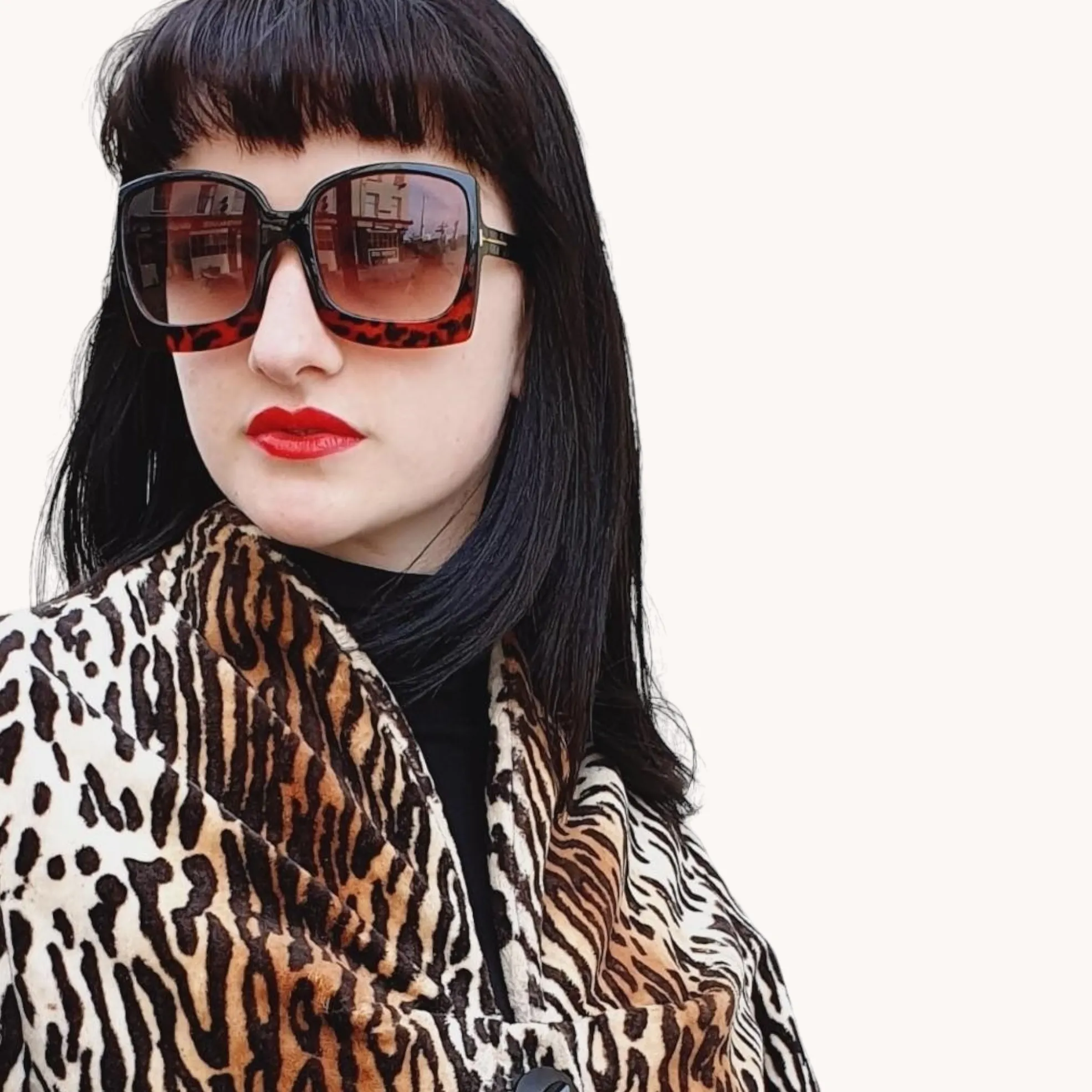 Black Tortoisehell Oversized Retro Sunglasses