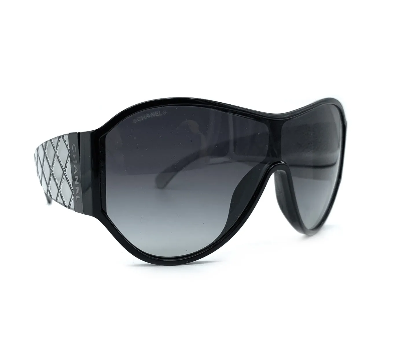CHANEL 5426 c.501/S6 Acetate Quilted CC Sunglasses