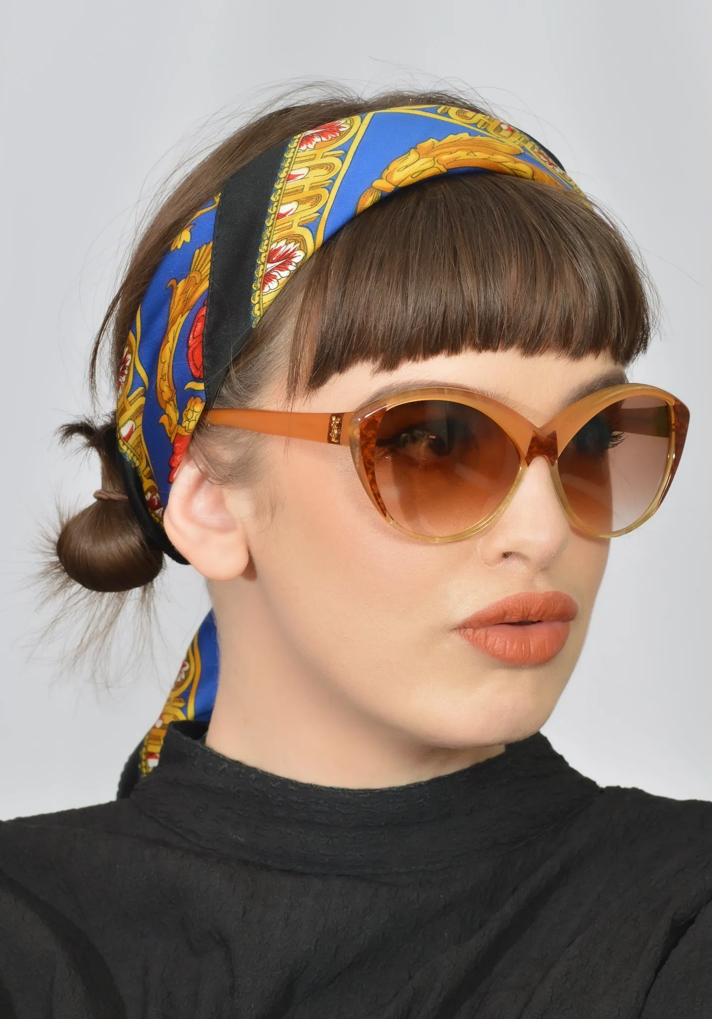 Yves Saint Laurent 8702 70